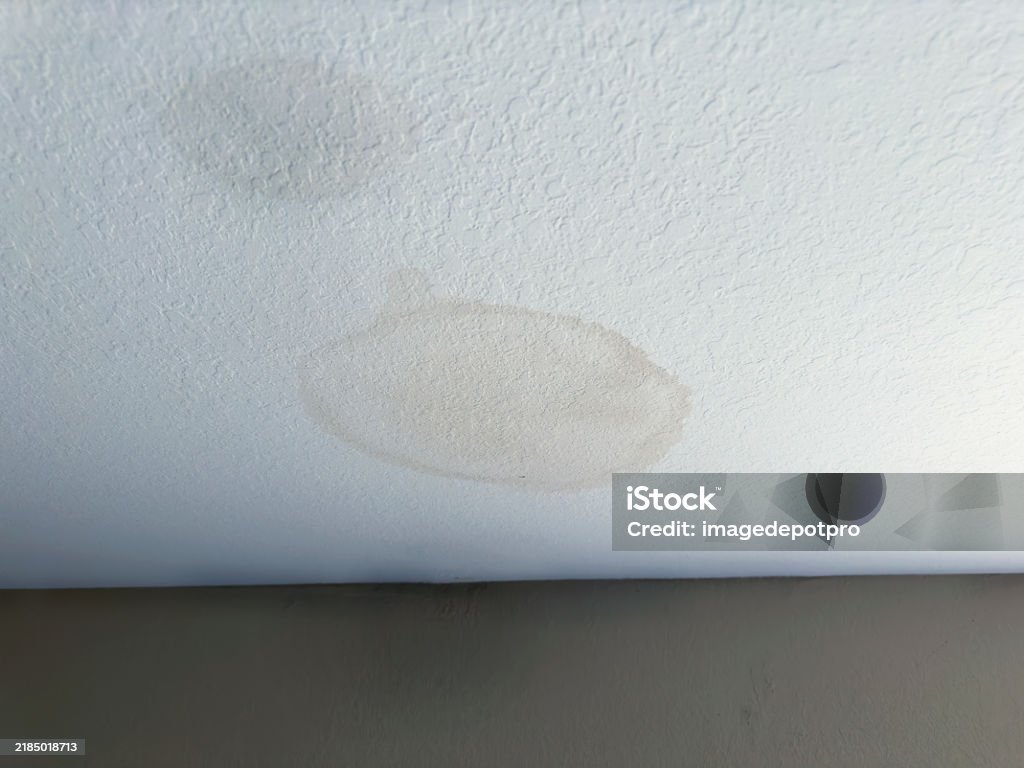 fuite invisible sur le mur